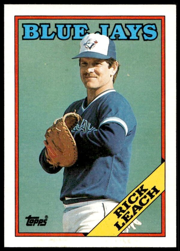 1988 Topps Baseball Card Rick Leach #323 featuring classic batting pose.