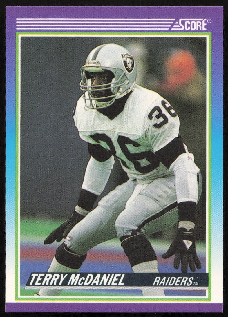 1990 Score Football Card #521 Terry McDaniel Front View