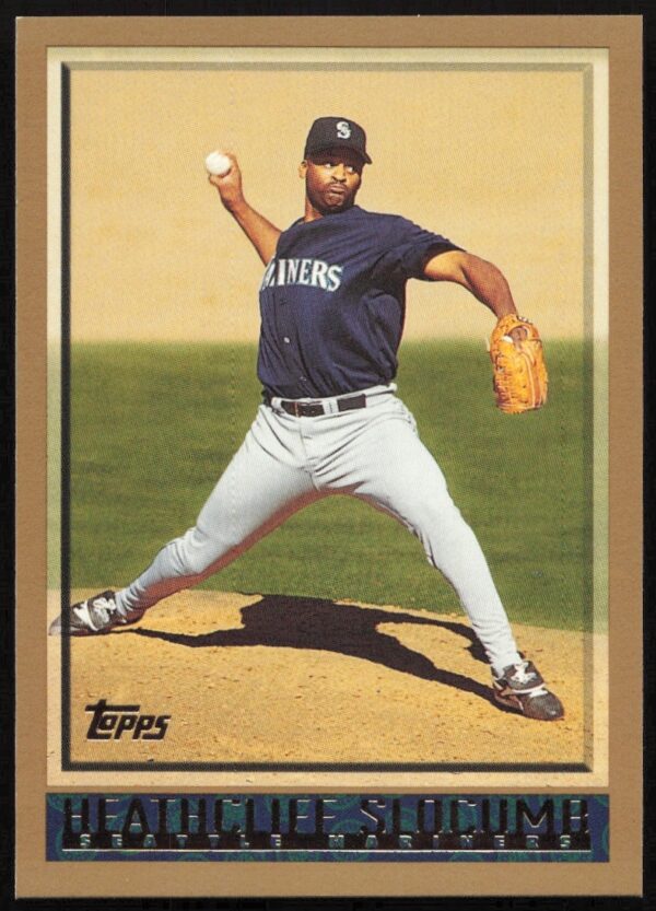 Heathcliff Slocumb 1998 Topps Baseball Card #388 – Pitching Pose, Front View.