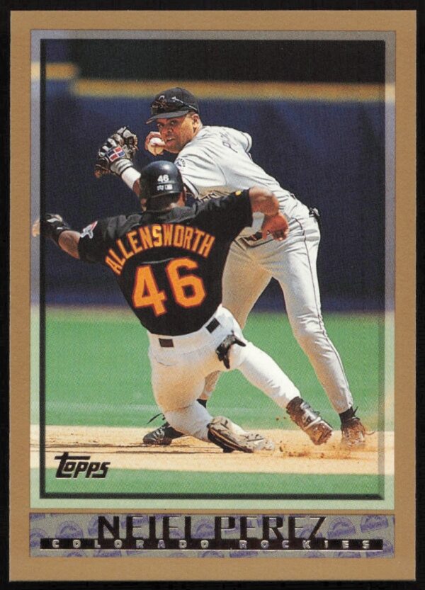 1998 Topps Neifi Perez #372 Baseball Card, Colorado Rockies Player in Action.