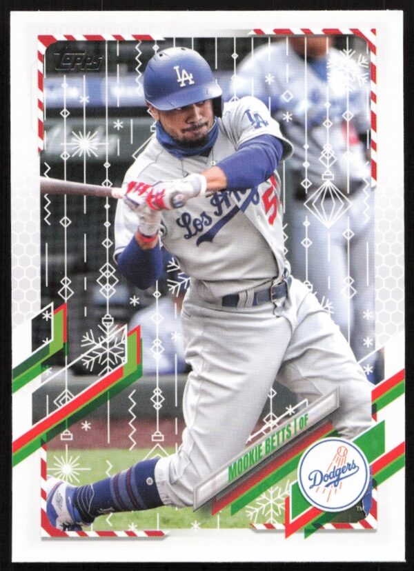 Mookie Betts Dodgers Holiday Card 2021 Topps #HW150, showcasing festive snowy baseball action.