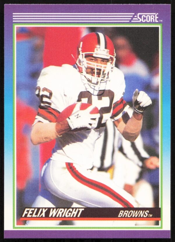 Felix Wright 1990 Score football card #122, showcasing Cleveland Browns defense.