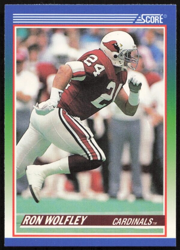 Ron Wolfley 1990 Score Football Card #425 showcasing in-game action.