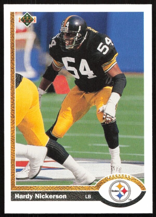 Hardy Nickerson 1991 Upper Deck football card #521, Tampa Bay Buccaneers jersey, action shot.