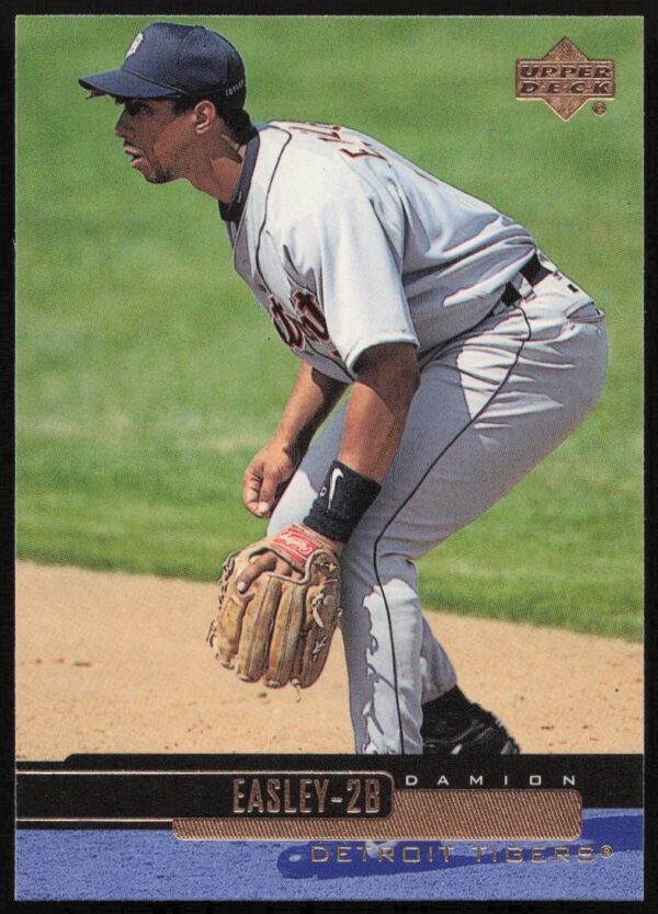 2000 Upper Deck Damion Easley #112 baseball card, Detroit Tigers, game action shot.
