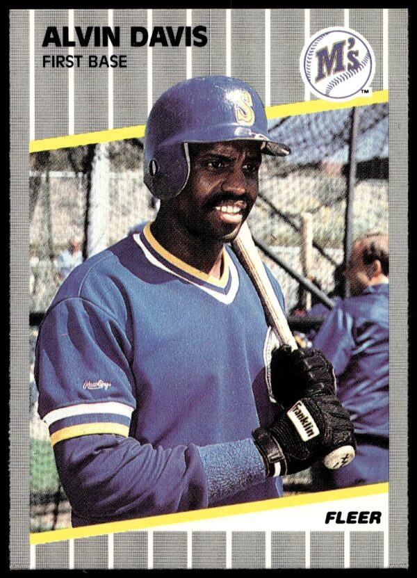 1989 Fleer Alvin Davis Baseball Card: Seattle Mariners, batting stance, classic collectible.