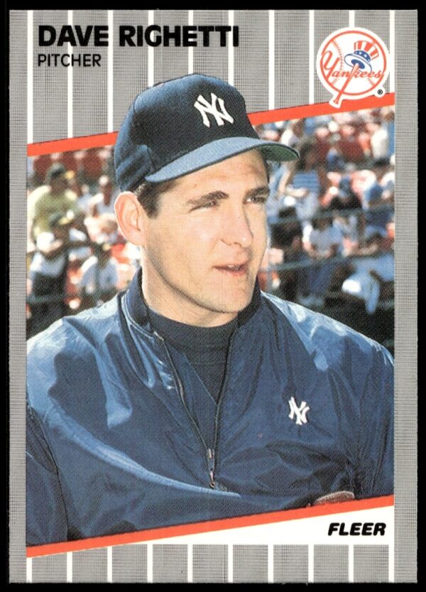 1989 Fleer Yankees card: Dave Righetti mid-pitch in pinstripes.