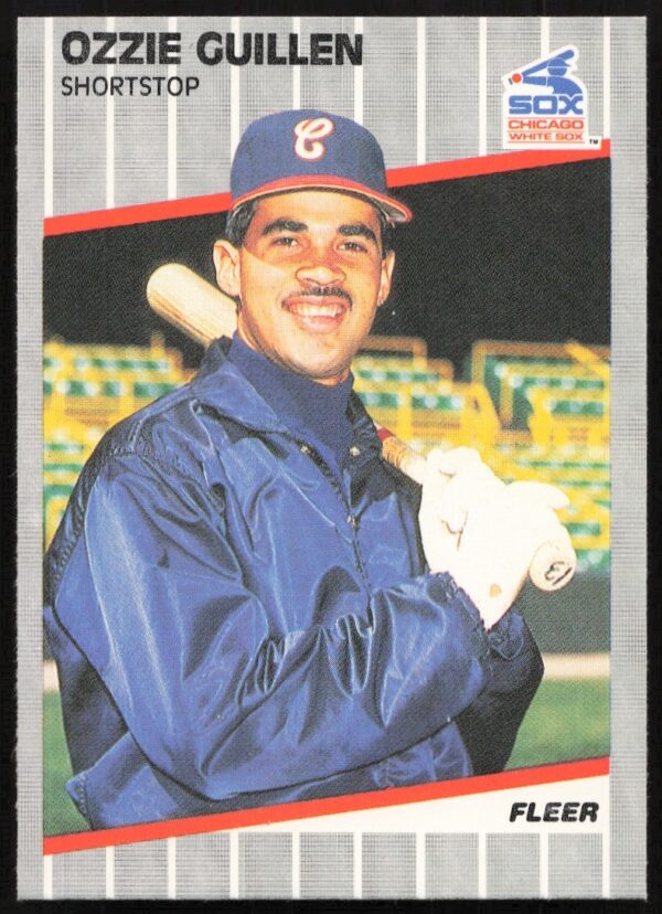 Ozzie Guillen 1989 Fleer Baseball Card #497, Chicago White Sox, Front View.