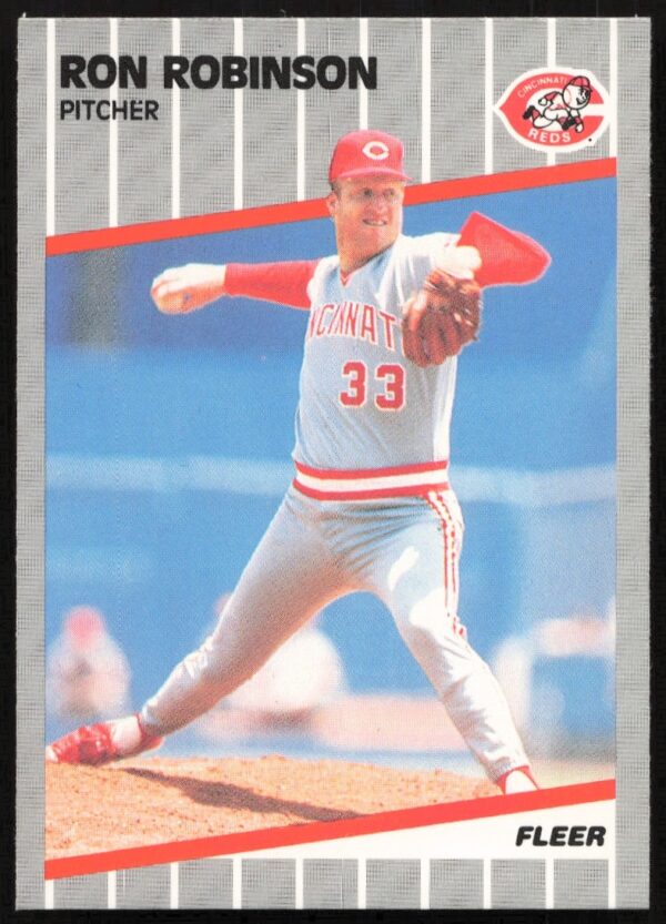 Ron Robinson 1989 Fleer baseball card #169, Reds uniform, stadium background.