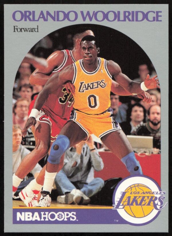 Front of 1990-91 Hoops Orlando Woolridge Basketball Card #162, showcasing on-court action.