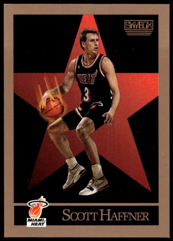 Scott Haffner 1990-91 SkyBox Basketball Card #148 in action.