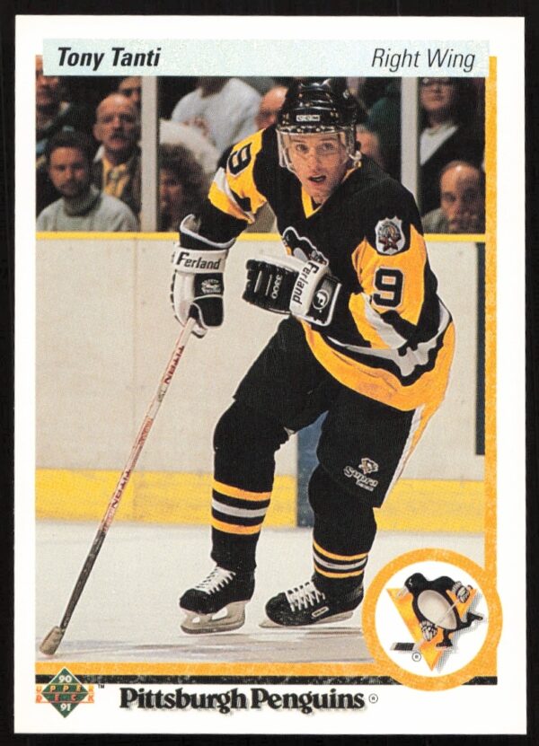 Tony Tanti 1990-91 Upper Deck Hockey Card #197, Vancouver Canucks.