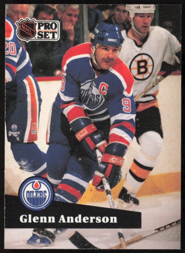 Glenn Anderson 1991-92 Pro Set NHL Card #75, Edmonton Oilers action shot.