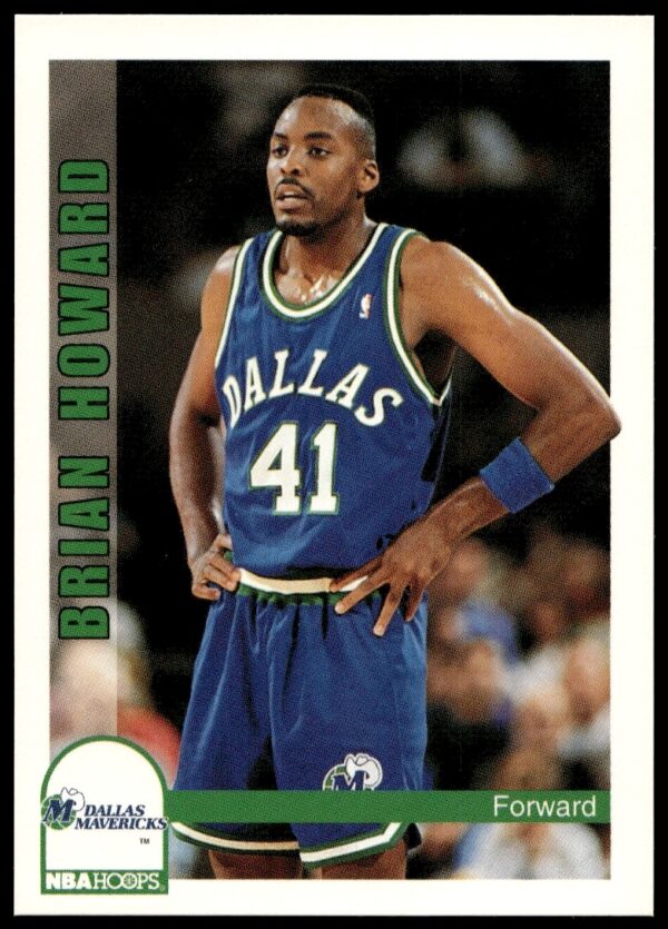1992-93 NBA Hoops Brian Howard card, action pose, #371 front view.