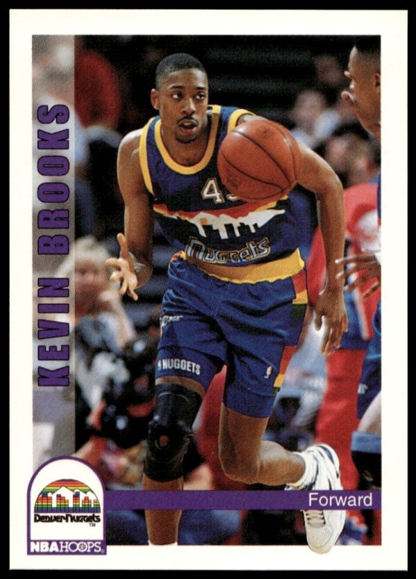 Kevin Brooks 1992-93 NBA Hoops Card #374 in Action.