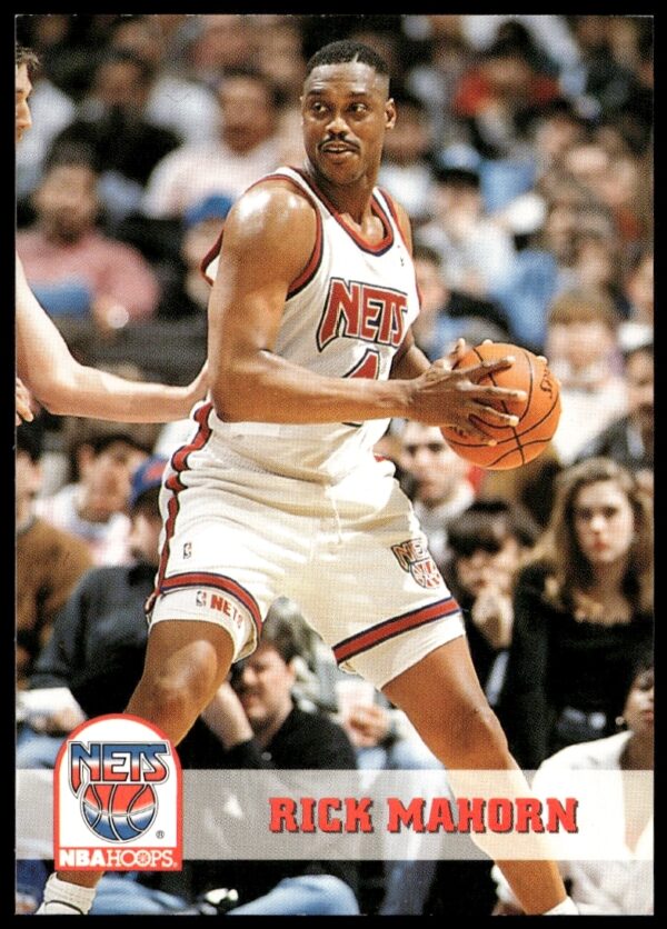 1993-94 Hoops Basketball Card featuring Rick Mahorn mid-action, card #372, front view.
