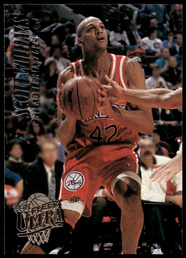 Scott Williams 1994-95 Fleer Ultra basketball card #312, Chicago Bulls uniform.