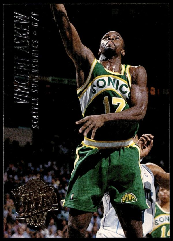 Vincent Askew 1994-95 Fleer Ultra basketball card #335, featuring him in Warriors jersey action.