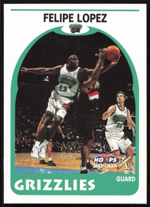 Felipe Lopez 1999-00 NBA Hoops Decade Card #174, dynamic action shot.