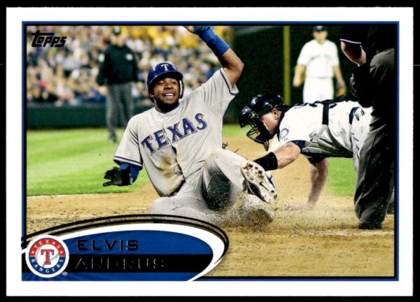 2012 Topps #439: Elvis Andrus poised in fielding position, Texas Rangers shortstop.