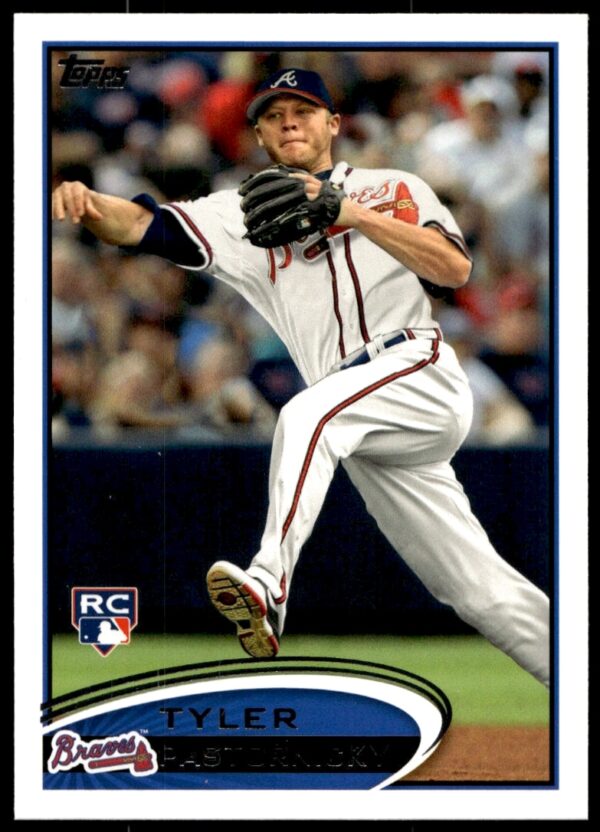 2012 Topps Tyler Pastornicky Rookie Card #616, Atlanta Braves, Fielding Stance.