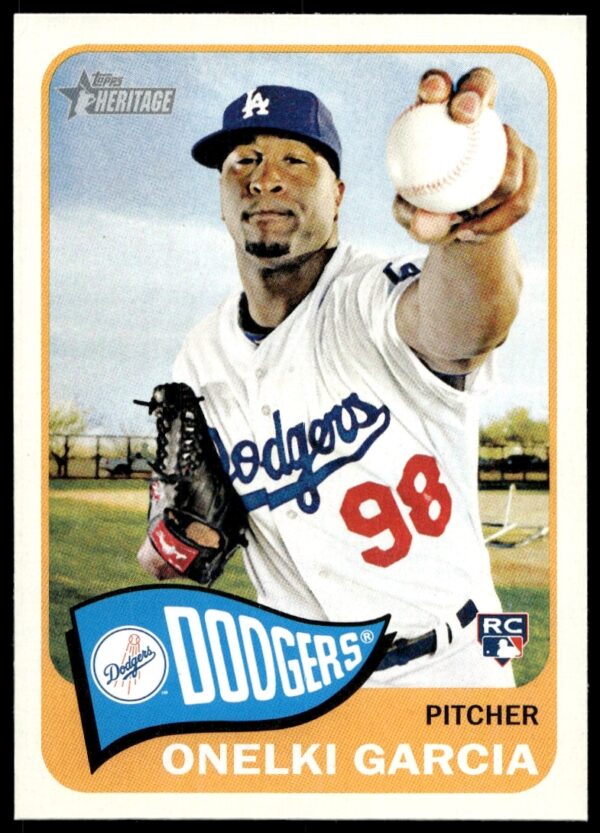 2014 Topps Heritage Onelki Garcia Baseball Card #H530, Player in Team Uniform.