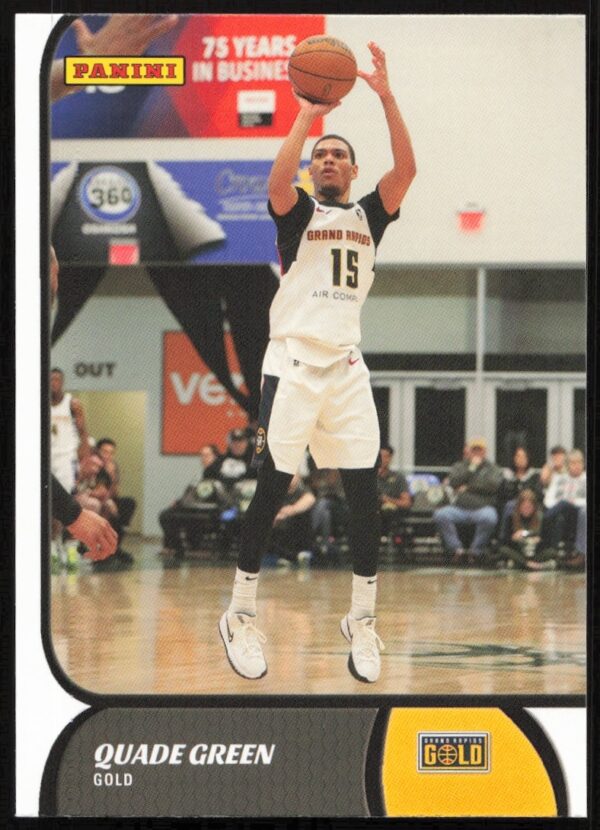 2021-22 NBA G League Quade Green trading card #57. Front view.