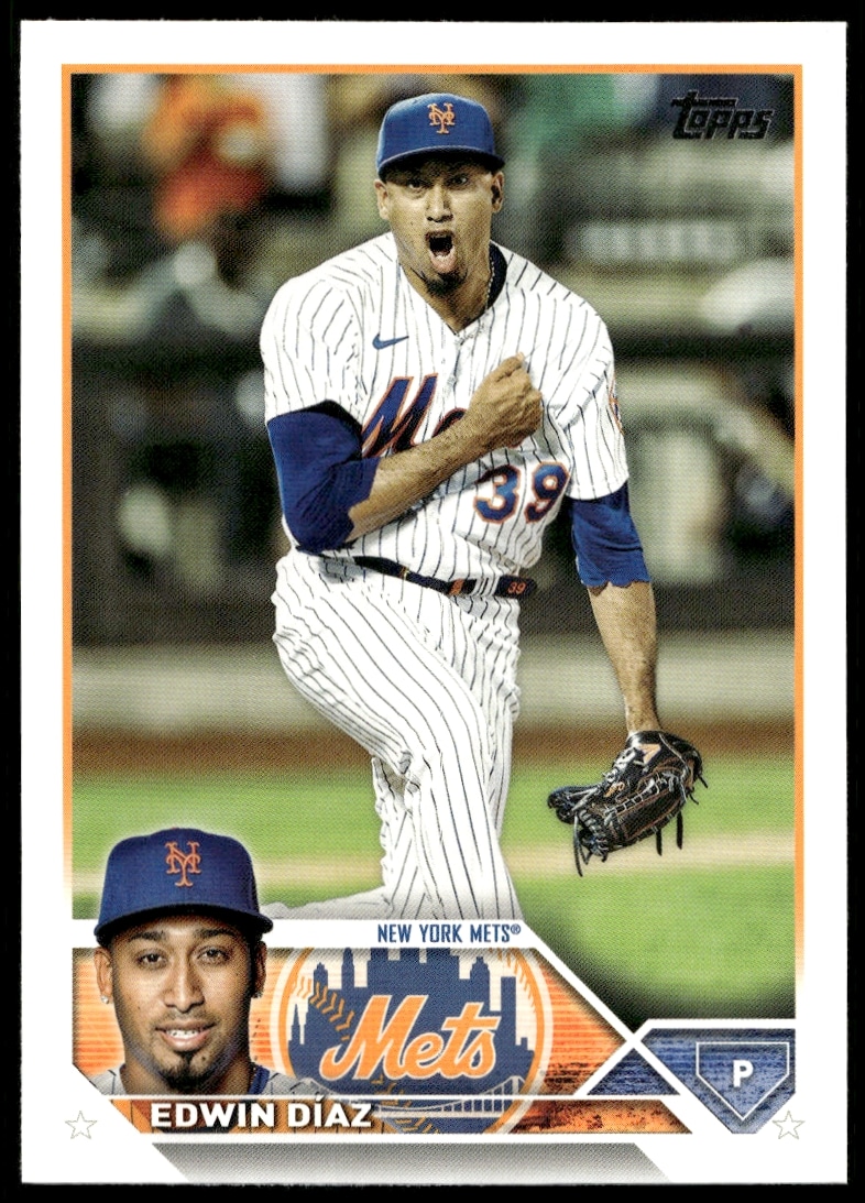 Edwin Díaz pitching, 2023 Topps Series 2 baseball card, New York Mets uniform.
