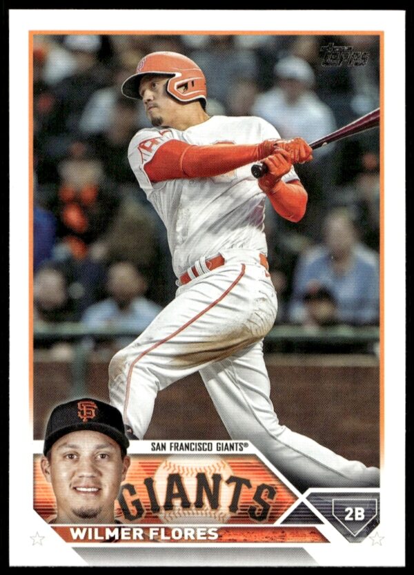 Wilmer Flores 2023 baseball card #552, Topps Series 2, San Francisco Giants, front view.