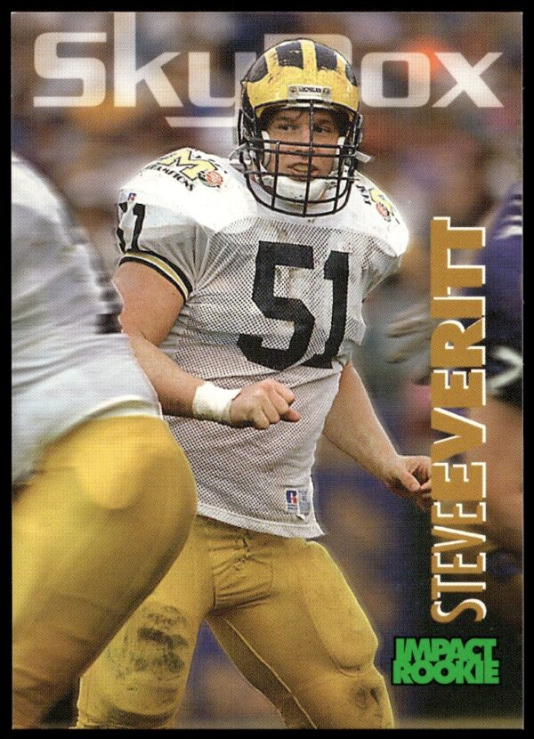 1993 SkyBox Impact Football Card featuring Steve Everitt in action, card #374.