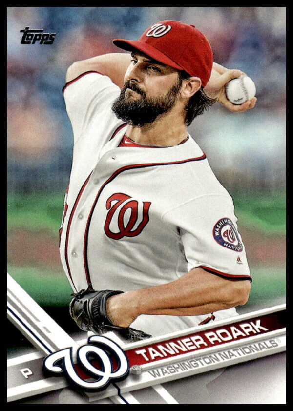 2017 Topps Series 1 Tanner Roark Baseball Card #212 - Washington Nationals Pitching Stance.