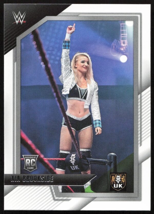 WWE NXT 2.0 Xia Brookside rookie card, featuring her iconic in-ring victory pose.
