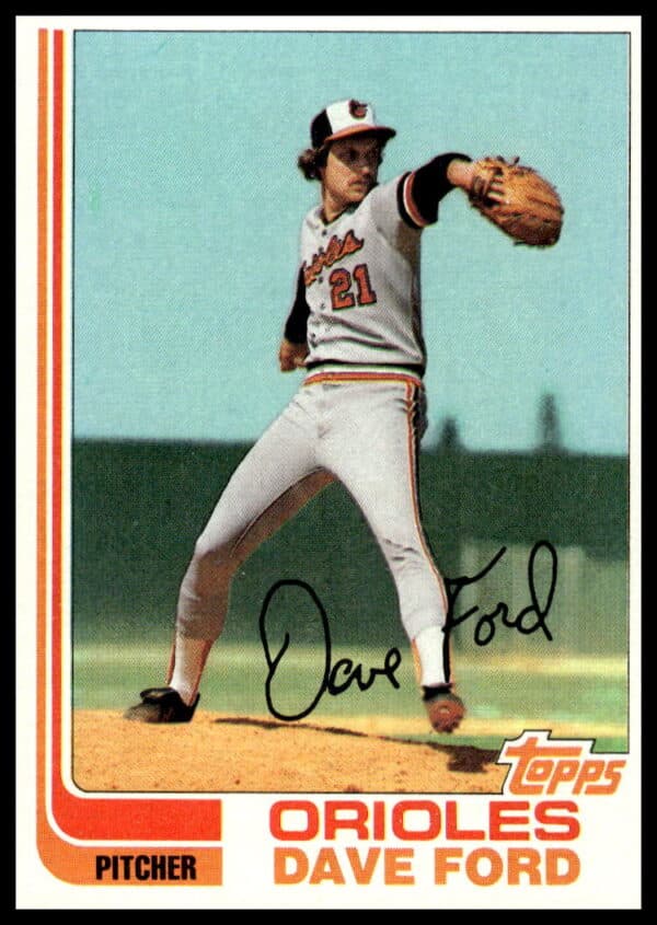 1982 Topps Dave Ford baseball card #174 featuring Orioles pitcher in action.