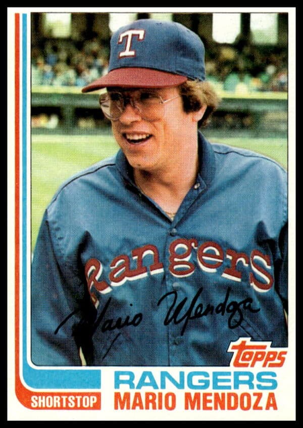 1982 Topps Mario Mendoza Baseball Card #212, featuring classic sports imagery and vintage design.