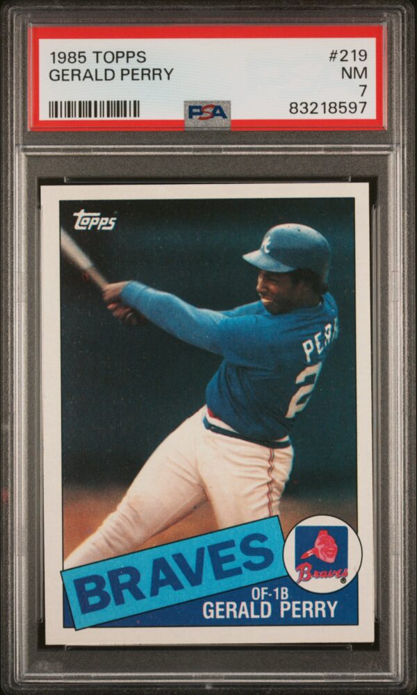 1985 Topps Gerald Perry PSA 7 Baseball Card #319 Action Shot.