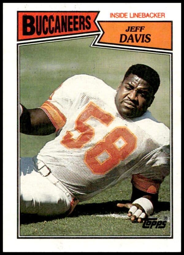 1987 Topps Jeff Davis #392 Baseball Card Front in Team Uniform