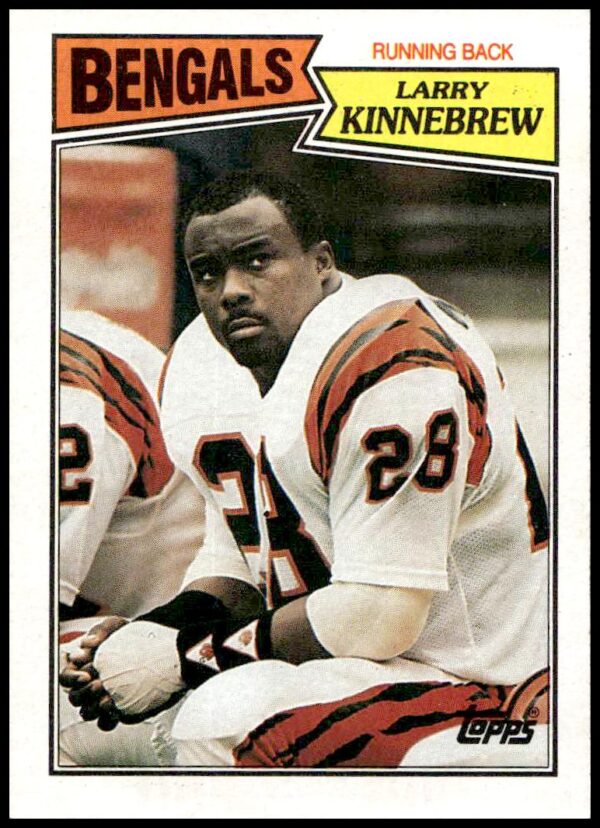 1987 Topps Larry Kinnebrew Football Card, action shot in team uniform, #187.