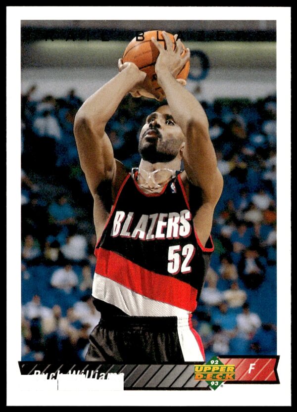 Buck Williams 1992-93 Upper Deck card #163, Portland Trail Blazers, action pose.