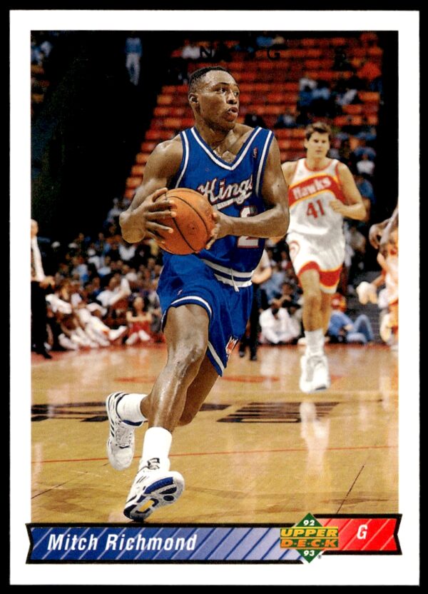Mitch Richmond 1992-93 Upper Deck trading card #162, Sacramento Kings NBA action shot.