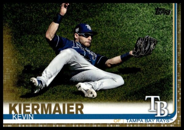 Kevin Kiermaier 2019 Topps Gold baseball card #420 showcasing front design, collectible appeal.