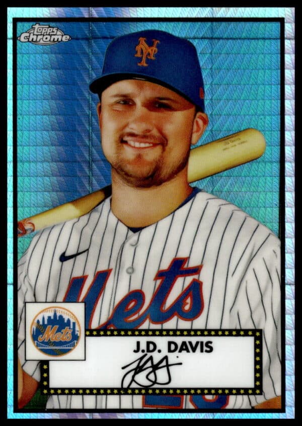 Front of 2021 Topps Chrome Will Smith Platinum Refractor Card #359, Los Angeles Dodgers Catcher.