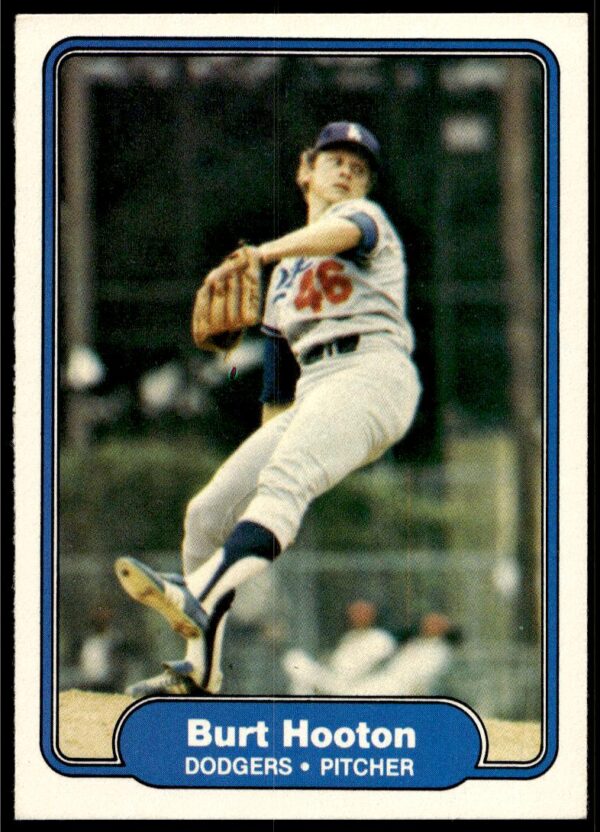1982 Fleer Burt Hooton #8 (Front)