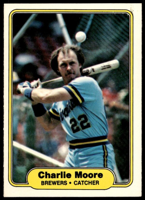 1982 Fleer Charlie Moore #150 (Front)