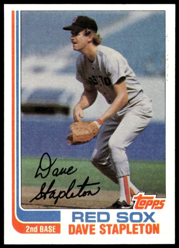 1982 Topps Dave Stapleton #589 (Front)
