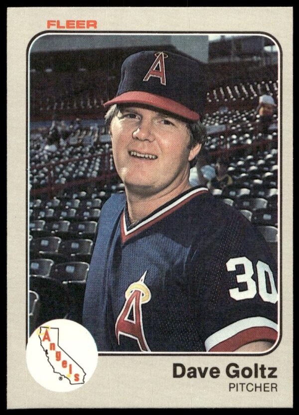 1983 Fleer Dave Goltz #90 (Front)