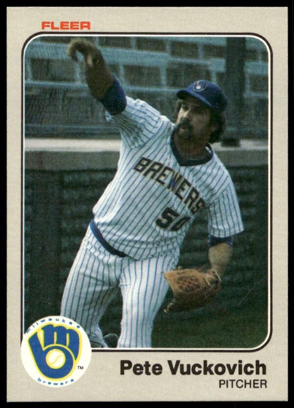 1983 Fleer Pete Vuckovich #49 (Front)