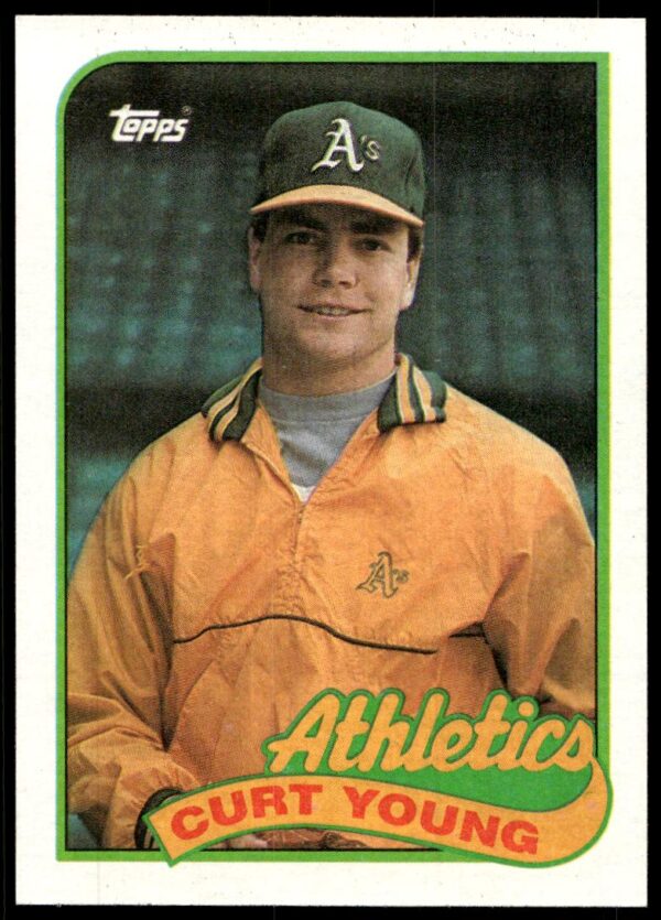 1989 Topps Curt Young #641 (Front)