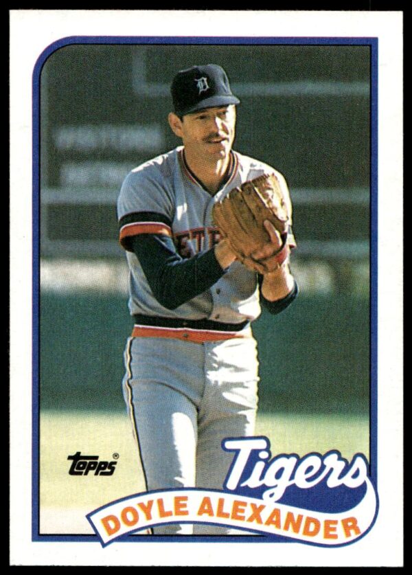 1989 Topps Doyle Alexander #77 (Front)