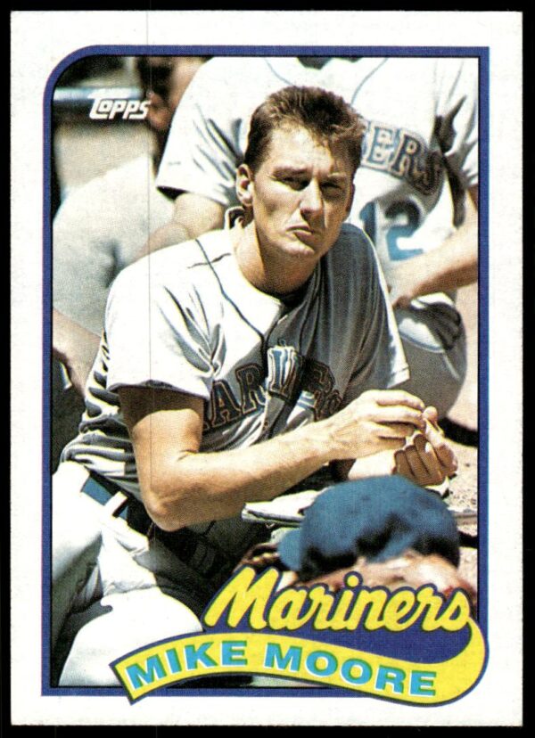 1989 Topps Mike Moore #28 (Front)