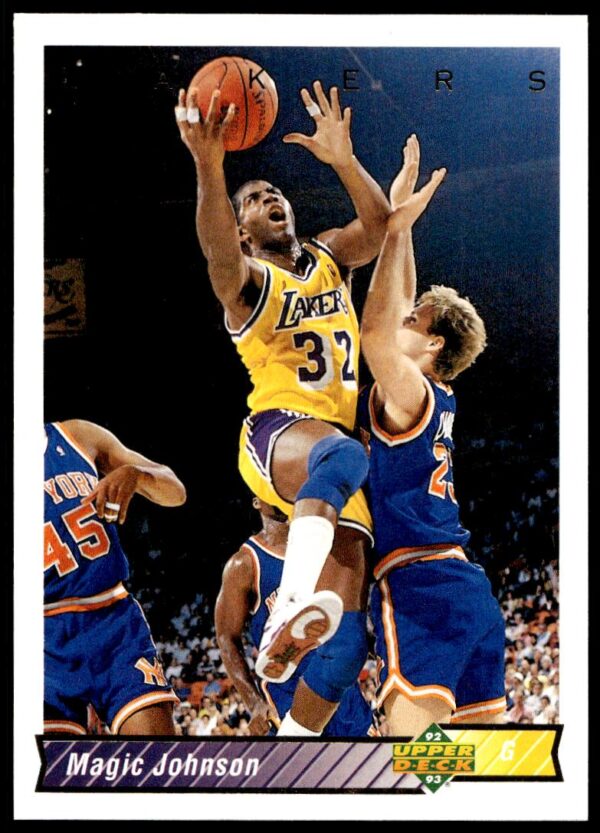 1992-93 Upper Deck Magic Johnson #32 (Front)